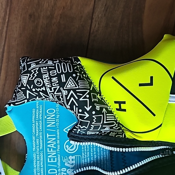 Hyperlite Child Life Vest- Blue/Yellow/Black| Size: 33lb-55lb  New With Tags - Picture 3 of 9